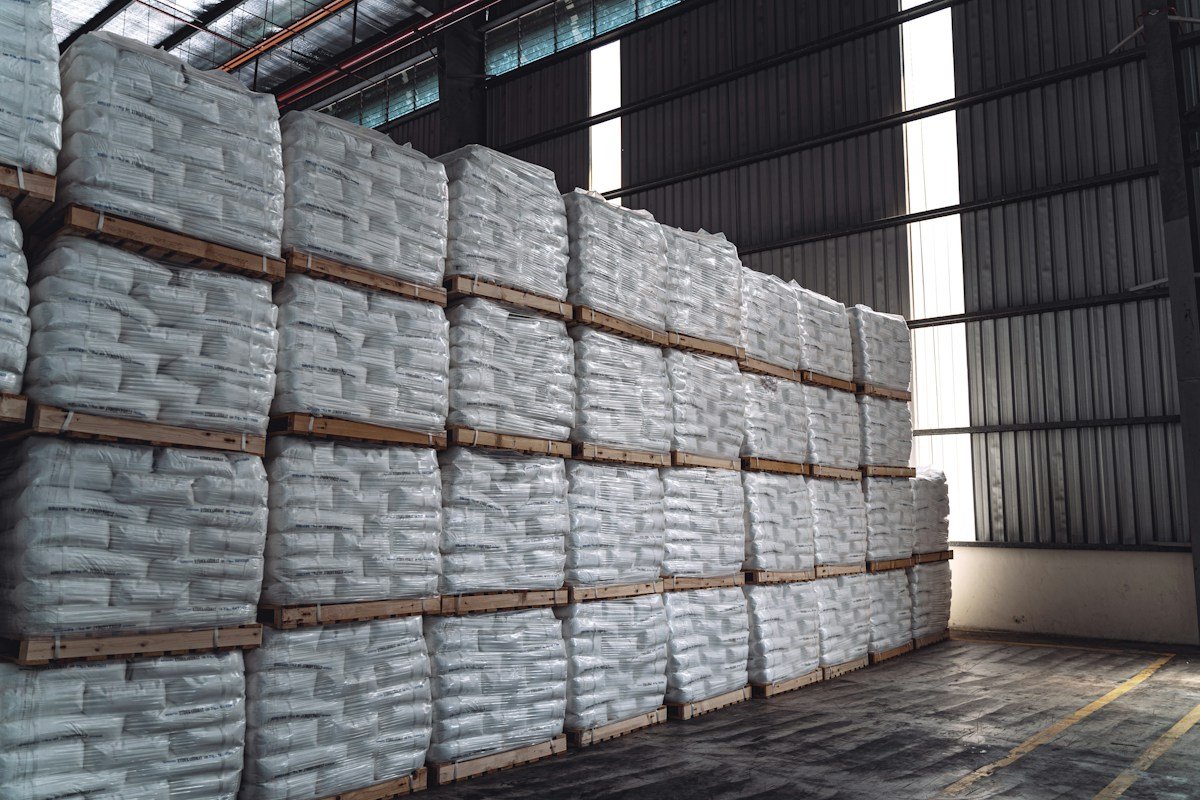 Stock warehouse photograph by Zemos — not an Al Hamra facility